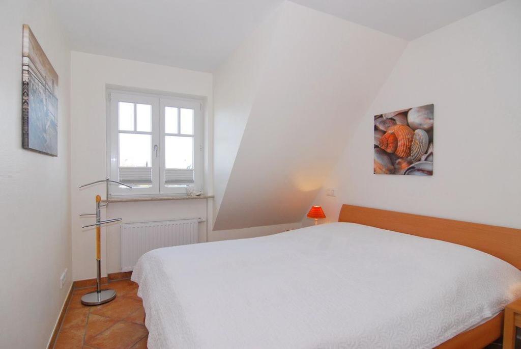 Deckerstrasse 1, Whg I Apartment *