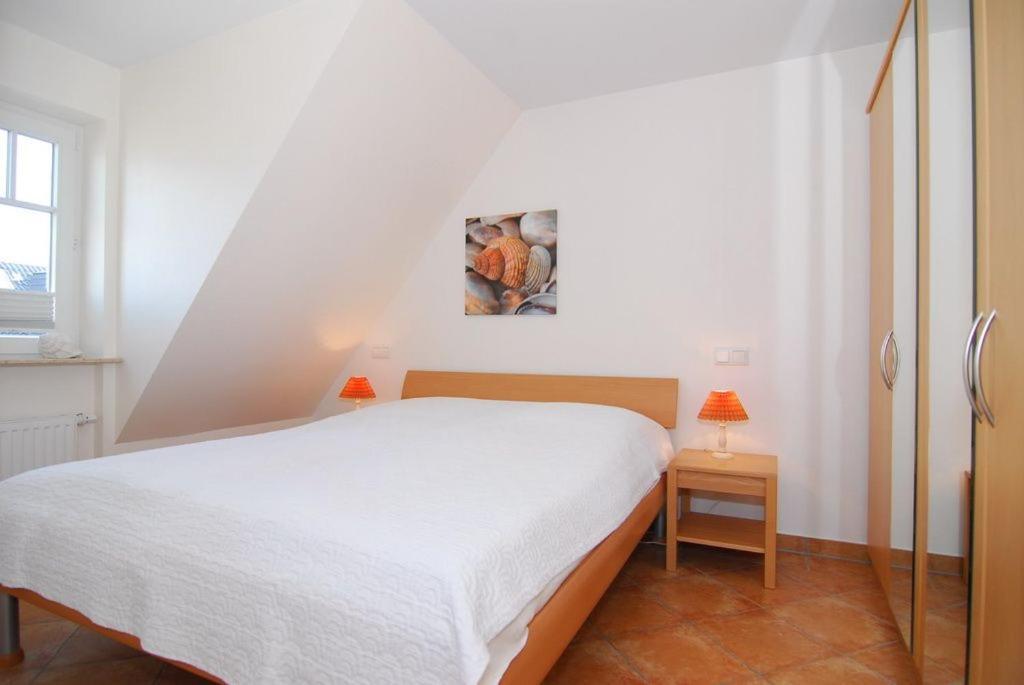 Apartment Deckerstrasse 1, Whg I